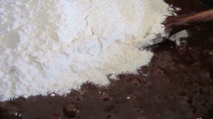 Шоколадные брауни с орехами