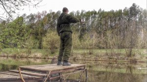 РЫБАЛКА У ДОМА С МОСТКОВ НА ПОПЛАВОК! ХОРОШАЯ ПЛОТВА И ГУСТЕРА ПЕРЕД СНЕГОПАДОМ!