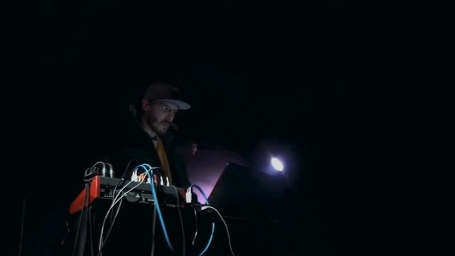 ВНЕФОРМАТНАЯ ЭЛЕКТРОНИКА в Ионотеке (Erugo Purakushi, Sacha Rush, .kri tik, Sideflip) 1 марта 2017 смотреть онлайн