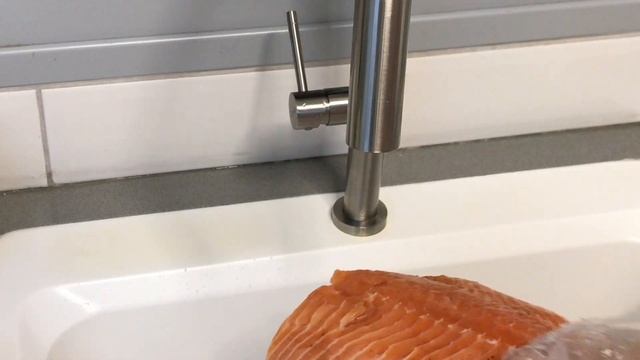 Как засолить лосось особым способом / How to salt salmon in a special way