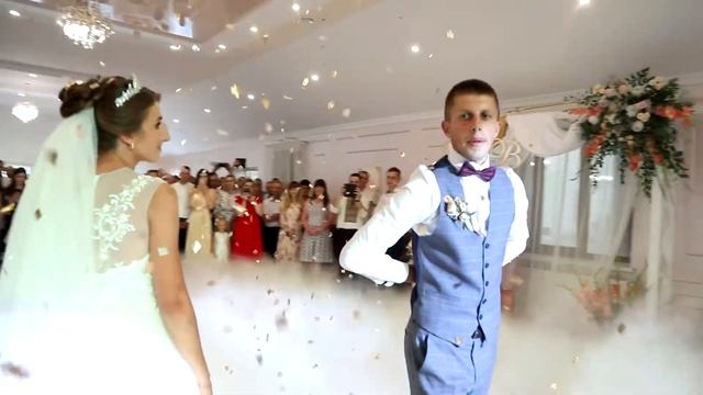 перший танець Василя та Юлі смотреть онлайн