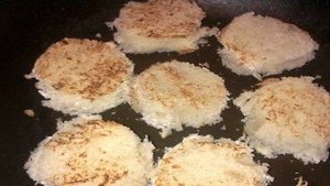 Канапе с икрой