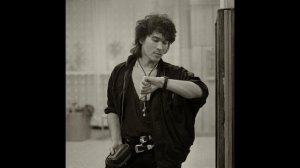 Виктор Цой - одна (Картинки ai cover)