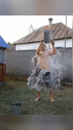 у папы утро начинается не с кофе :)