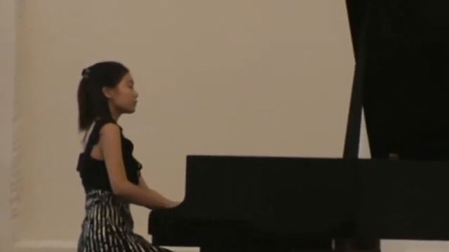 M.Clementi, Sonata op.26 No.32 fis-moll/Lee Zion(이시온.Ли Сион) смотреть онлайн
