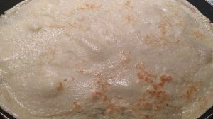 Тонкие блинчики с курицей и сыром