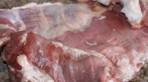 Рулет из свиной пашины