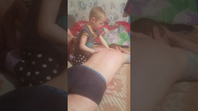 VID_20250408_223441.mp4
