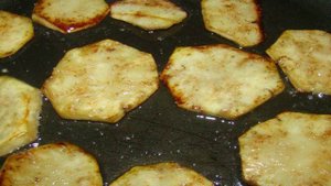 Яичница с баклажанами