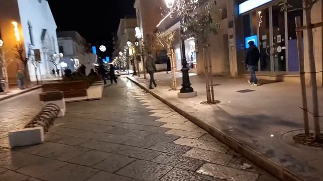 Преддверие католического рождества. Ох как скучно.