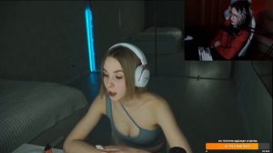 каблуком на яйца👠