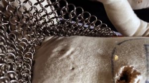 СВМПЭ против Кольчуги - тест на удар ножом | Защита от ножа |Гражданская безопасность, легкая броня.