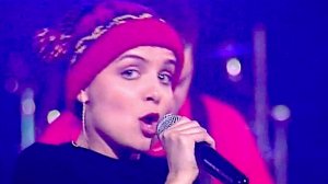 Как Маша из группы "Маша и медведи" стала ЛЮБОЧКА 👍 или 👎