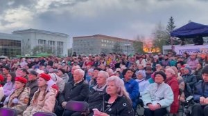 Ансамбль «Цветень» на Троицкой площади.КУРГАН 1.05.2025