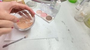 Делаю ПУДРУ для ЛИЦА из теней. ПЕРЕПРЕССОВКА.