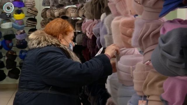 Выставка "1000 шапок" открылась в ДК "Прогресс"