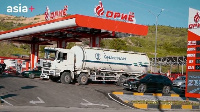 В Душанбе представили бензин АИ-100. Впервые в Таджикистане