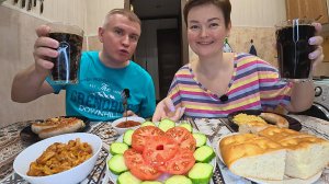 Мукбанг отметили ПЕРВОМАЙ по нашему) Обсудили ДЕЛА и наши планы на ОТДЫХ! Семейный ужин в России