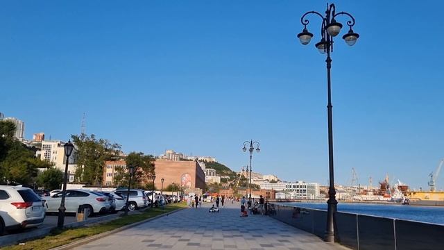 Осенний Владивосток. Vladivostok. Вечерний променад. Walk 🚶♀️.