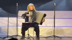 Попурри на темы военных песен.mp4