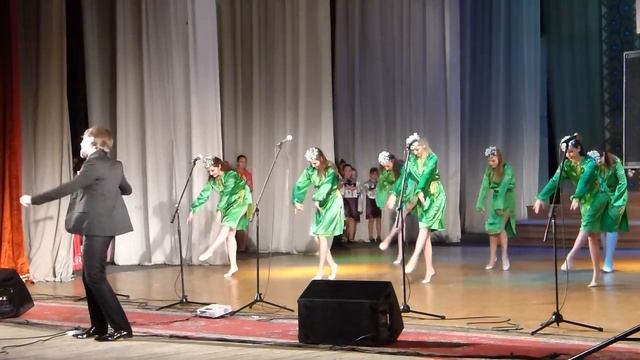 Шоу-балет "Зоряниця" та Артем Кондратюк - Країна Мрій смотреть онлайн