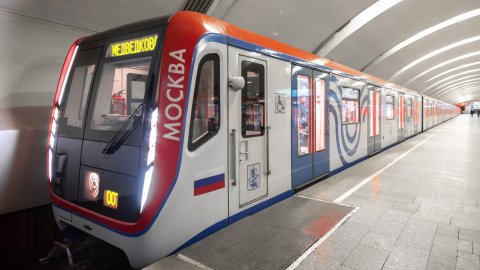 Калужско-Рижская линия. Поездка на Москве от Новоясеневской до Медведково