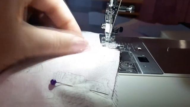 Маска. Шьем сами дома. The mask. We sew it at home. смотреть онлайн