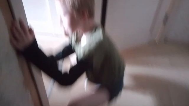 мой брат сумасшедший