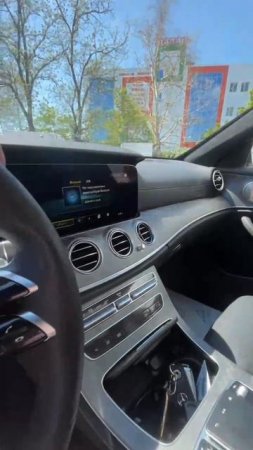 MERCEDES-BENZ E350