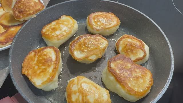 Пышные оладушки смотреть онлайн