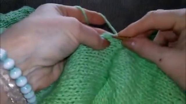 видео из архива #Вязаниеспицами. Мой способ вязания  #вшивного _рукава