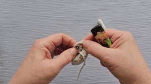 Как научиться  вязать игрушек  из плюшевой пряжи .Зайка и медвежонок.Crochet fo begginers .