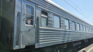 Электровоз ЭП1М-620, прибывает с поездом №184, сообщением Севастополь-Мурманск!!!