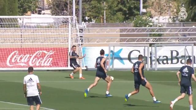 ⚽ Отличная атака и гол Бэйла на тренировке! смотреть онлайн