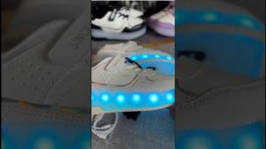 👟Кроссовки с роликами: Удобство и стиль в одном.