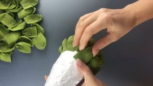 Ёлочка из гофрированной бумаги. Новогодние поделки своими руками.