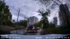 Ещё видео с гонщиками на ул. Аблукова