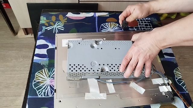 Разбор и ремонт монитора LG Flatron L1919S смотреть онлайн