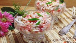 Салат с крабовыми палочками и помидорами