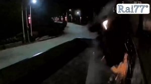 Легковушка чудом не влетела в жилище на повороте автомагистрали