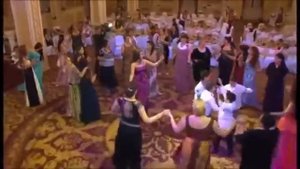 Цыгане поют на свадьбе