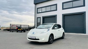 Nissan Leaf, 2011 год