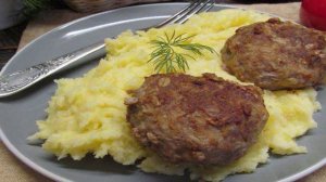 Свино-говяжьи котлеты с овсянкой