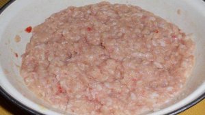 Котлеты куриные с помидором