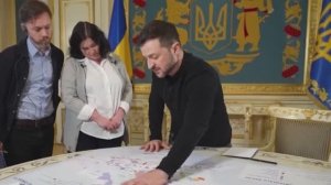 Зеленский и Трамп договорились о полезных ископаемых_ как это может изменить ход конфликта