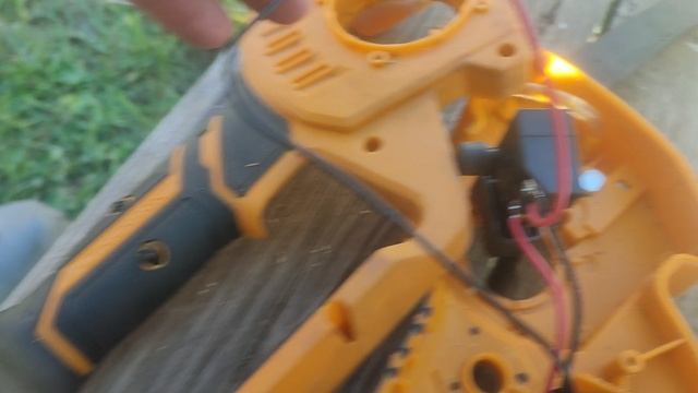 сдохла цепная пила DEKO DKCHS 20-6 смотреть онлайн