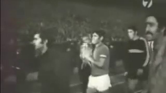 Ararat Նոր երգ մեր հին մարդկանց մասին