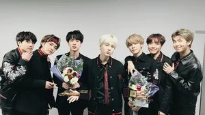 "Возвращение BTS: Музыка и Мечты 🎶💖"