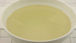 Кекс постный шоколадный с красной смородиной