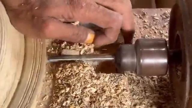 Иран Изготовление часов из массива дерева Работа в небольшом бок
